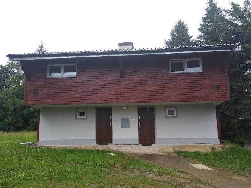 Osrodek Wypoczynkowy " Bieszczady" Ξενοδοχείο Myczkowce Εξωτερικό φωτογραφία